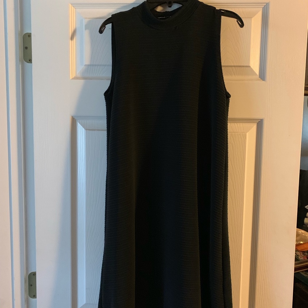 Black shift dress